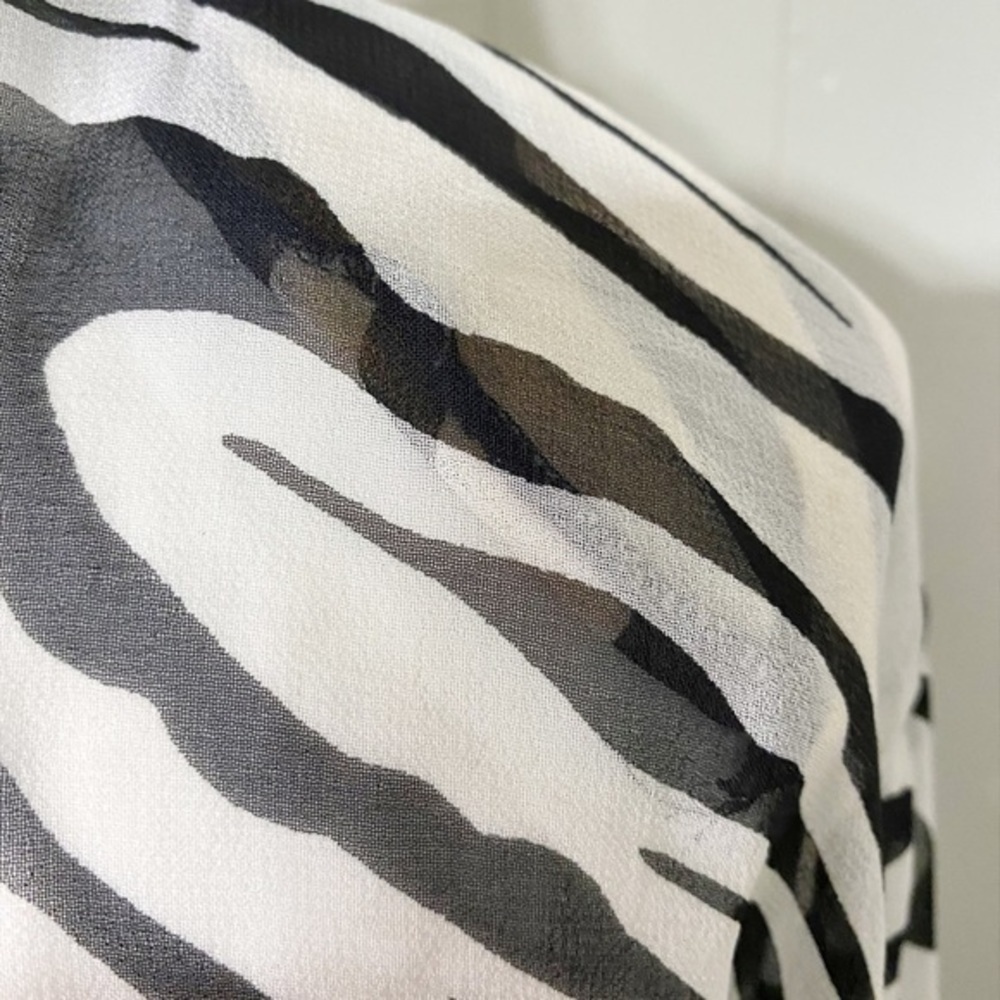 Kaktus Vintage Semi Sheer Zebra Print Button Down Long Sleeve Shirt - Picture 6 of 9